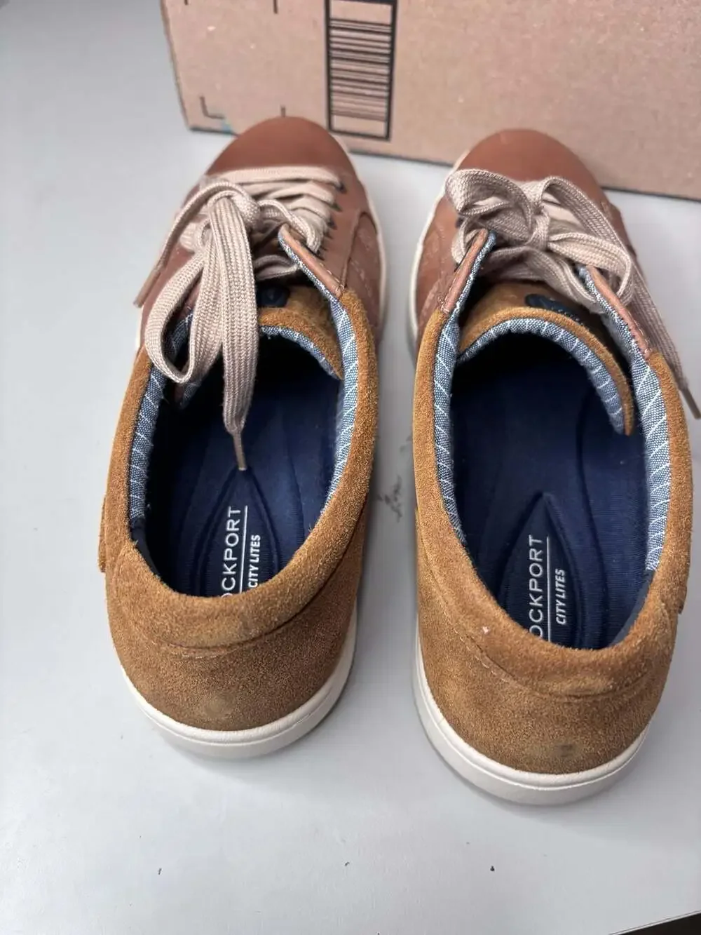 Rockport Colle Tie Men's Leather Sneaker in Tan size 12
